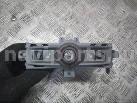 Кнопка обогрева сидений Audi A6, 2004 г., OEM 4e0963563a, арт. 0209018