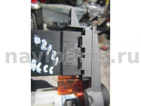 Кнопка обогрева сидений Audi A6, 2004 г., OEM 4e0963563a, арт. 0209018, фото 3