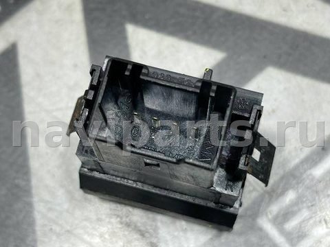 Кнопка обогрева сидений Volkswagen Touareg, 2008 г., OEM 7L6963564B, арт. 100060680, фото 3