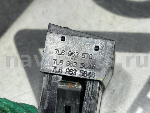 Кнопка обогрева сидений Volkswagen Touareg, 2008 г., OEM 7L6963564B, арт. 100060680, фото 4
