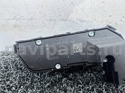 Кнопка обогрева сидений Mercedes EQC N293, 2019 г., OEM A2059053218, арт. 10076_3, фото 3
