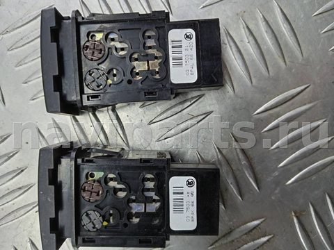 Кнопка обогрева сидений Mazda 3, 2004 г., арт. 102220129, фото 2