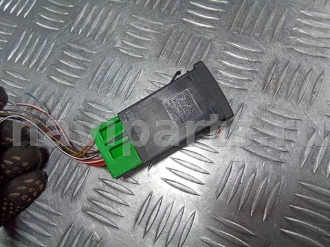 Кнопка обогрева сидений Audi A4 B5, 1999 г., OEM 8D0963563, арт. 104765410, фото 5