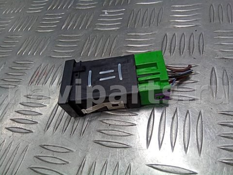 Кнопка обогрева сидений Volkswagen Passat B5, 2004 г., OEM 3B0963564C, арт. 108963437, фото 4