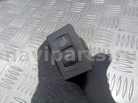 Кнопка обогрева сидений Volkswagen Passat B5, 2002 г., OEM 3B0963563D, арт. 109492970