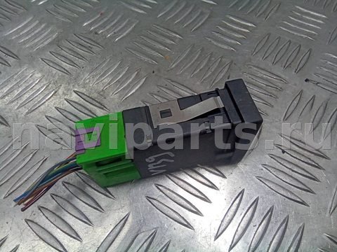 Кнопка обогрева сидений Volkswagen Passat B5, 2002 г., OEM 3B0963564C, арт. 109492971, фото 6