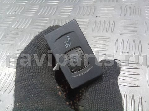 Кнопка обогрева сидений Volkswagen Passat B5, 2002 г., OEM 3B0963563C, арт. 109734936