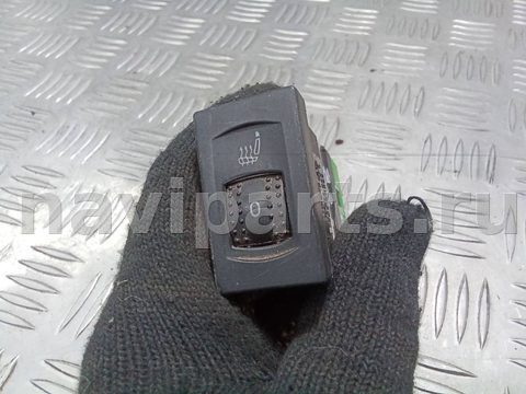 Кнопка обогрева сидений Volkswagen Passat B5, 2002 г., OEM 3B0963563C, арт. 109734937, фото 2