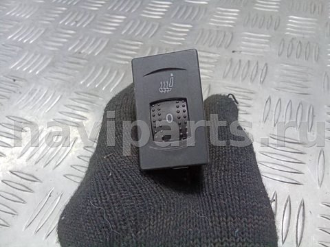 Кнопка обогрева сидений Volkswagen Passat B5, 2002 г., OEM 3B0963564D, арт. 109734939