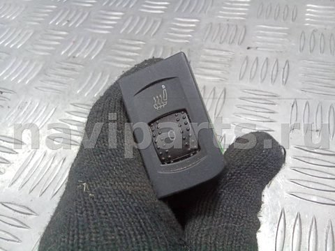 Кнопка обогрева сидений Volkswagen Golf, 2002 г., OEM 1J0963564B, арт. 109734940, фото 2