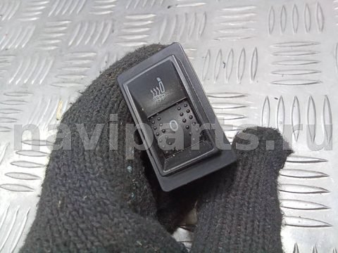 Кнопка обогрева сидений Skoda Superb, 2003 г., OEM 3U0963563, арт. 110508410