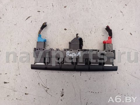 Кнопка обогрева сидений Skoda Rapid, 2013 г., OEM 5JA927132AH, арт. 120529633, фото 3