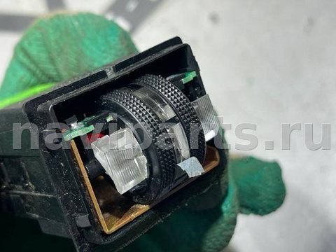 Кнопка обогрева сидений Audi Q7 4L, 2014 г., OEM 8E0963563, арт. 127981321, фото 6