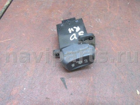 Кнопка обогрева сидений Honda Civic, 2007 г., арт. 129929627