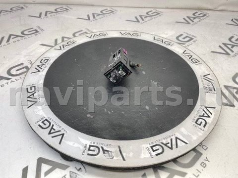 Кнопка обогрева сидений Audi A6 C6, 2010 г., OEM 8E0963563, арт. 147008047