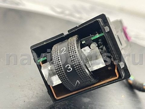 Кнопка обогрева сидений Audi A4 B7, 2005 г., OEM 8E0963563, арт. 147008047_1, фото 6