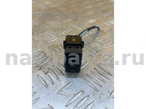 Кнопка обогрева сидений Nissan Navara, 2010 г., арт. 177771