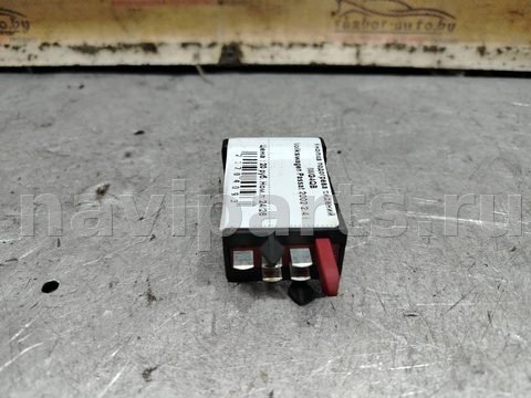 Кнопка обогрева сидений Volkswagen Passat, 2000 г., OEM 3b0963563, арт. 181614, фото 3
