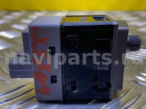 Кнопка обогрева сидений Lexus LX, 2010 г., OEM 453504, арт. 183126, фото 4