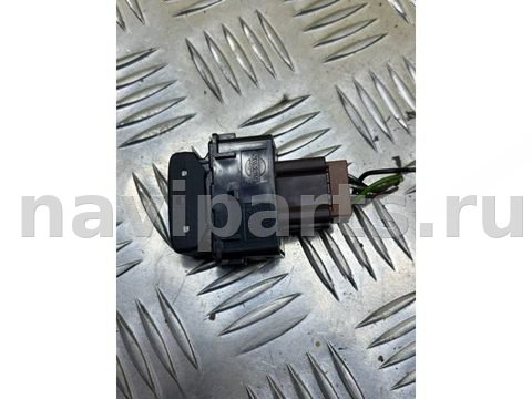 Кнопка обогрева сидений Nissan Navara, 2007 г., OEM 25500AX600, арт. 187829, фото 2