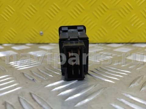 Кнопка обогрева сидений Mitsubishi L200, 2005 г., OEM MR168587, арт. 191588, фото 3