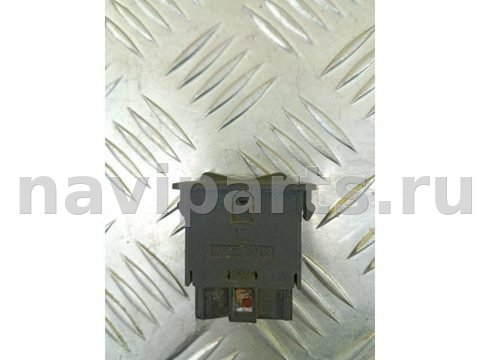 Кнопка обогрева сидений Mitsubishi L200, 2007 г., OEM MR168587, арт. 195336, фото 2