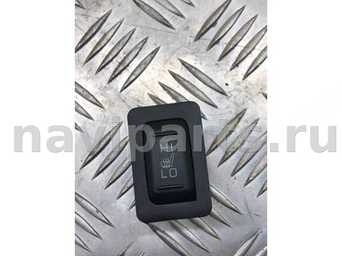 Кнопка обогрева сидений Mitsubishi L200, 2012 г., OEM 8610A076, арт. 201439