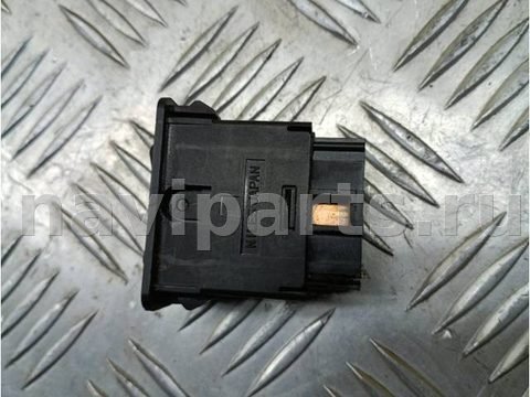 Кнопка обогрева сидений Mitsubishi L200, 2009 г., OEM MR168587, арт. 214949, фото 2