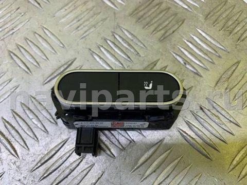 Кнопка обогрева сидений Mercedes GLB, 2021 г., OEM A1779056800, арт. 243450