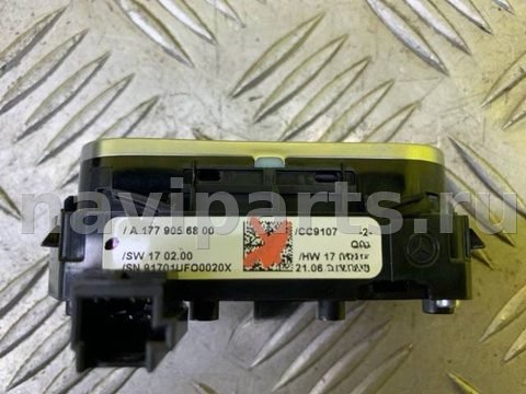 Кнопка обогрева сидений Mercedes GLB, 2021 г., OEM A1779056800, арт. 243450, фото 4