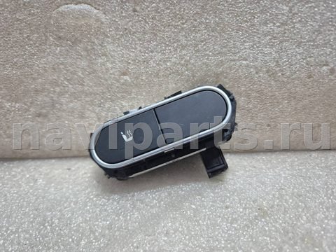 Кнопка обогрева сидений Mercedes GLE Coupe C167, 2019 г., OEM A1779056700, арт. 2607213