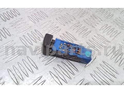Кнопка обогрева сидений Hyundai Sonata, 2005 г., OEM 937303K500, арт. 2_74856, фото 4