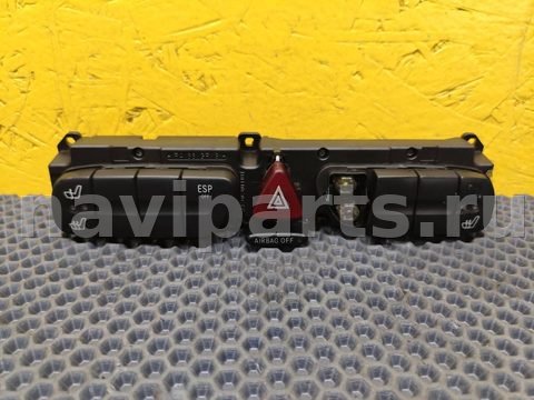 Кнопка обогрева сидений Mercedes C W203, 2001 г., OEM 2038217458, арт. 537087, фото 2