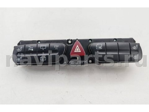 Кнопка обогрева сидений Mercedes C W203, 2002 г., OEM 2038218758, арт. 55336939