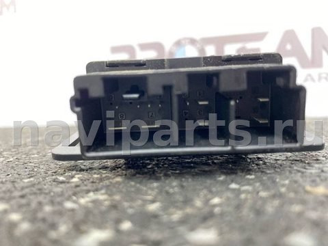 Кнопка обогрева сидений BMW X3 G01, 2019 г., OEM 7490465, арт. 6523_24, фото 5