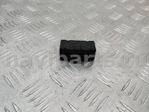 Кнопка обогрева сидений BMW X5 F15, 2015 г., OEM 9384805, арт. 85252