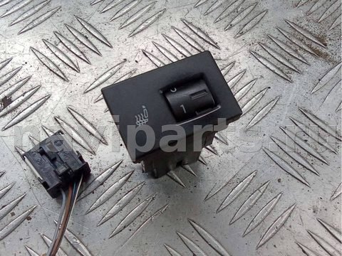 Кнопка обогрева сидений Volkswagen Touareg, 2008 г., OEM 7L6963570C, арт. 86374213