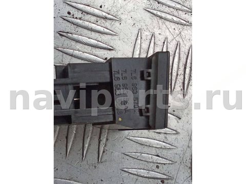 Кнопка обогрева сидений Volkswagen Touareg, 2008 г., OEM 7L6963570C, арт. 86374213, фото 6