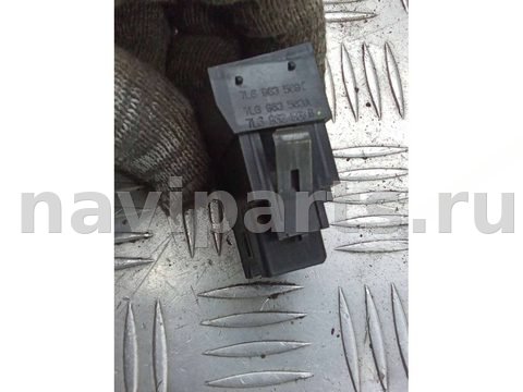 Кнопка обогрева сидений Volkswagen Touareg, 2008 г., OEM 7L6963569C, арт. 86374225, фото 4