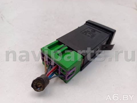 Кнопка обогрева сидений Volkswagen Passat B5, 2000 г., OEM 3B0963564, арт. 91326137, фото 3