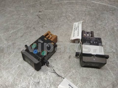 Кнопка обогрева сидений Honda Accord, 2002 г., арт. 91579, фото 2