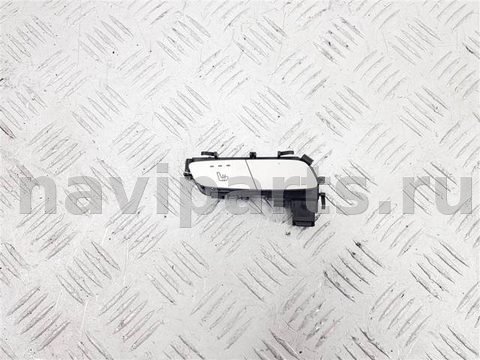 Кнопка обогрева сидений Mercedes C W205, 2014 г., OEM A2139057302, арт. 96115