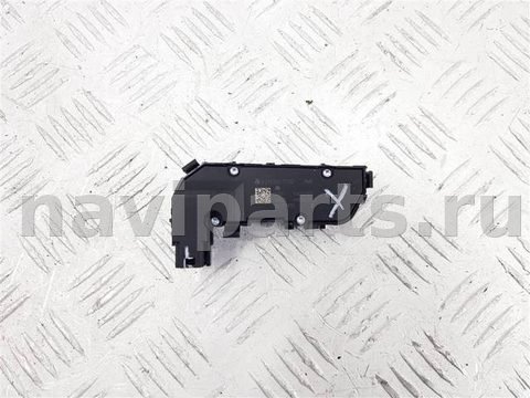 Кнопка обогрева сидений Mercedes C W205, 2014 г., OEM A2139057302, арт. 96115, фото 2