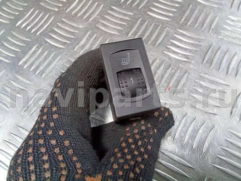 Кнопка обогрева сидений Volkswagen Passat B5, 2004 г., OEM 3B0963564C, арт. 98551226, фото 2