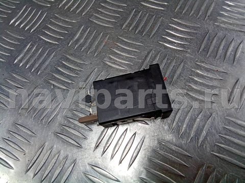 Кнопка обогрева сидений Volkswagen Passat B5, 2004 г., OEM 3B0963564C, арт. 98551226, фото 3