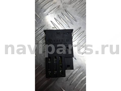 Кнопка обогрева сидений BMW 5 E39, 1998 г., OEM 8352259, арт. 99959359954