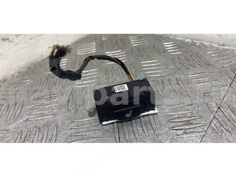 Кнопка обогрева сидений BMW 5 F10/F11/GT F07, 2015 г., OEM 61319163292, арт. 99959379016