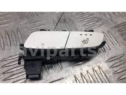 Кнопка обогрева сидений Mercedes C W205, 2016 г., OEM A2139057502, арт. 999593798706_1