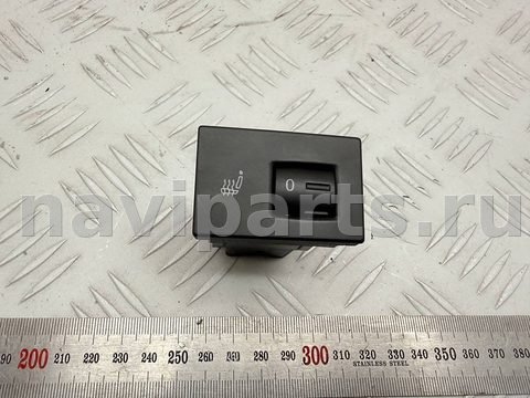 Кнопка обогрева сидений Volkswagen Touareg, 2006 г., OEM 7L6963564A, арт. A48355