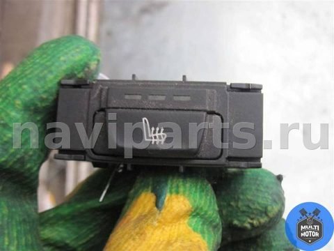 Кнопка обогрева сидений BMW X5 G05, 2019 г., OEM 6828058, арт. B00117170